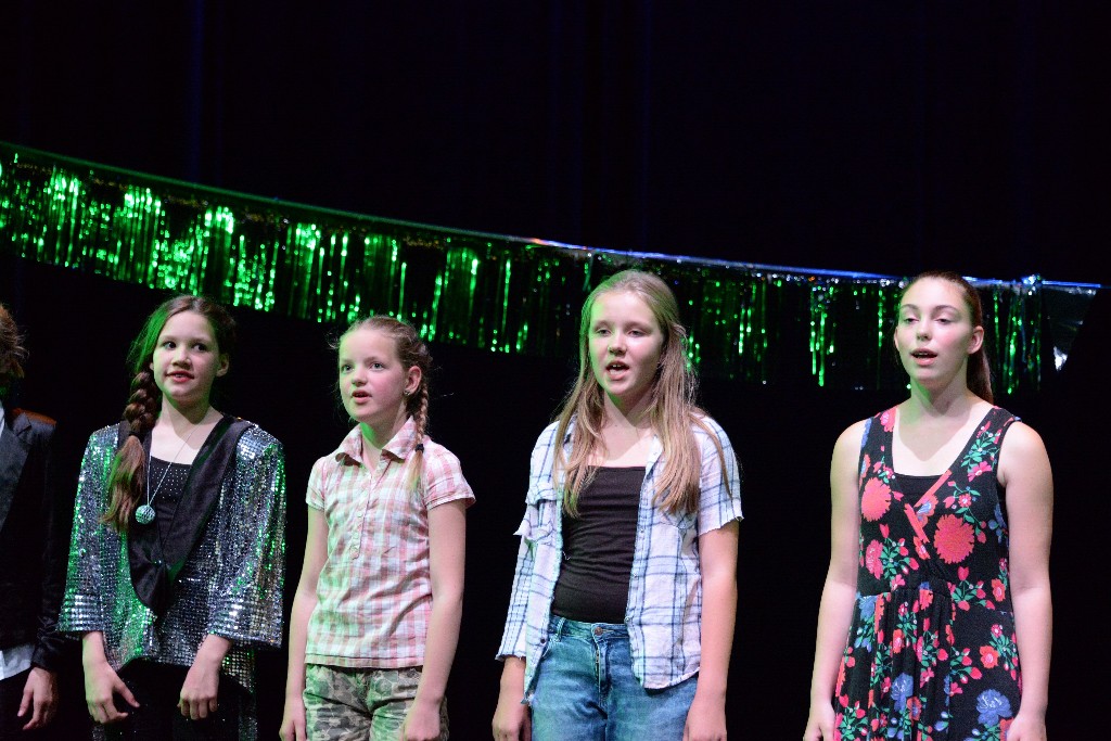 ../Images/Musical Ons eigen Theater 200.jpg